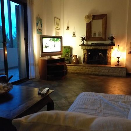 Minthi Villa Possidi Bagian luar foto