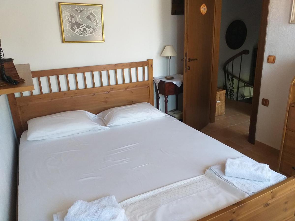 Minthi Villa Possidi Bagian luar foto