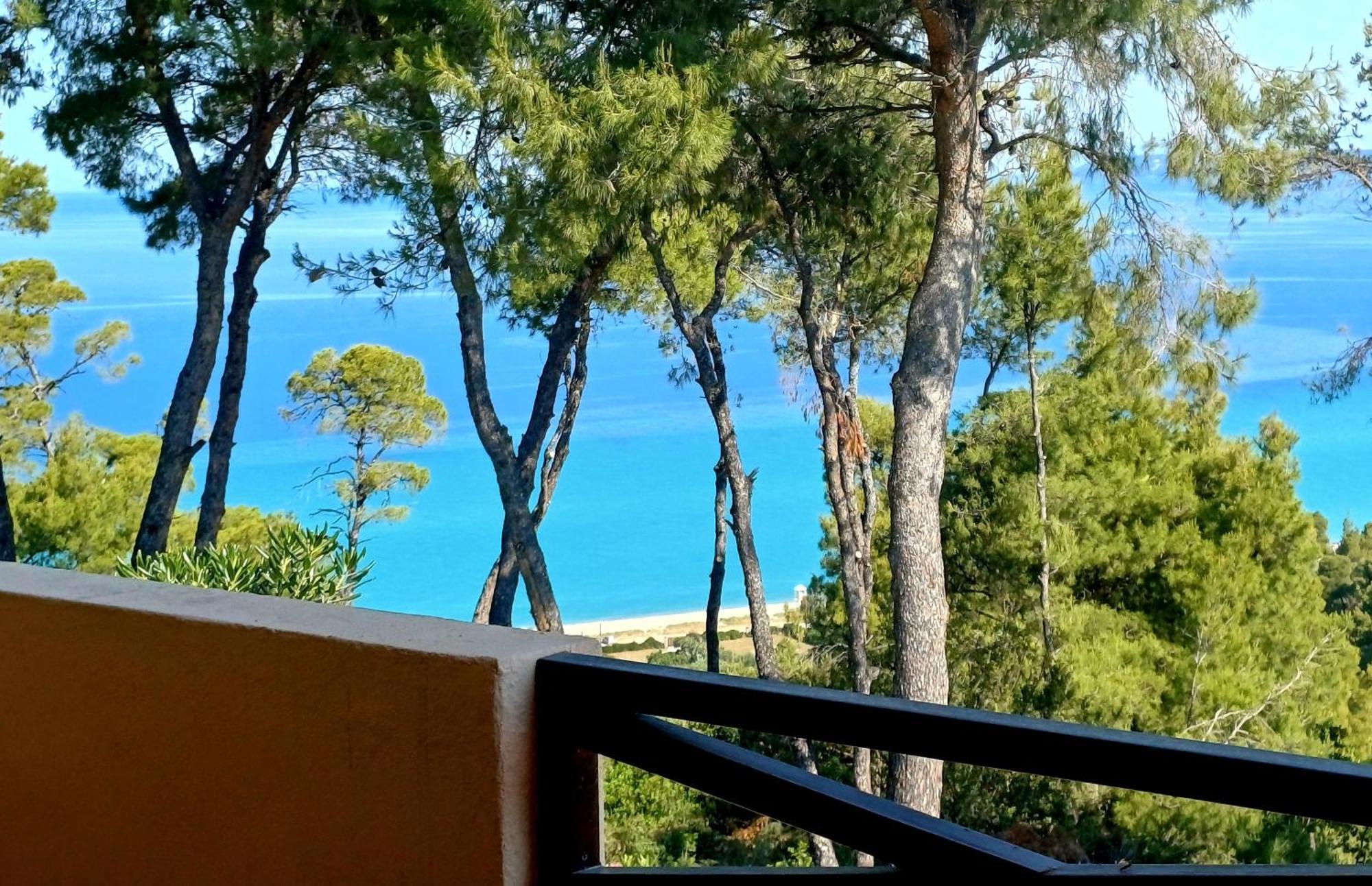 Minthi Villa Possidi Bagian luar foto